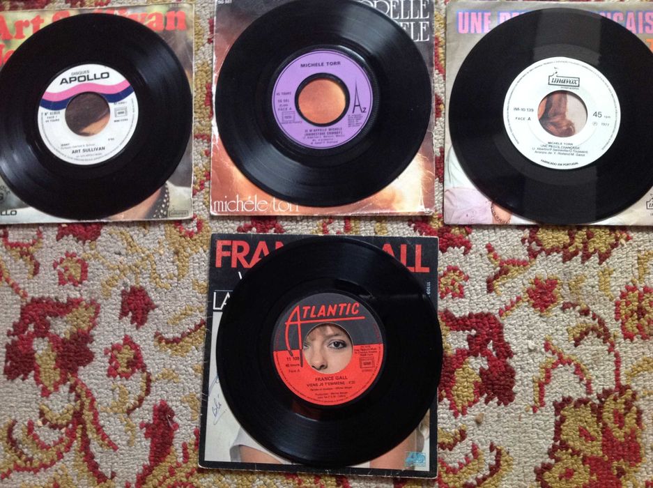 Conjunto / lote 7 singles - Música Francesa - portes incluidos