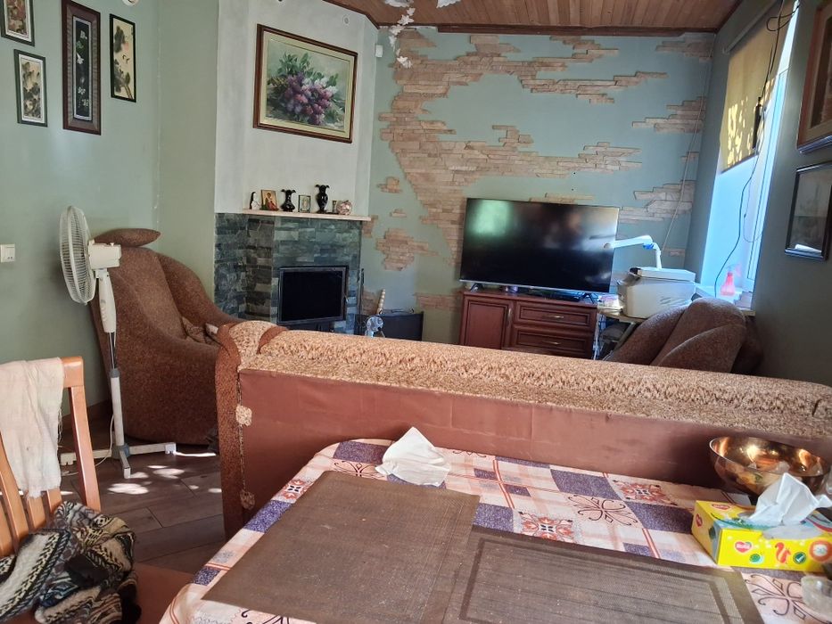 Продам свій 2повеерхови житловй  будинок у Вишгороді