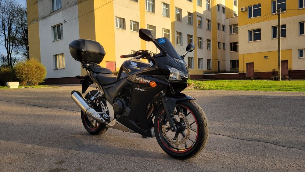 Honda CBR400R з Японії