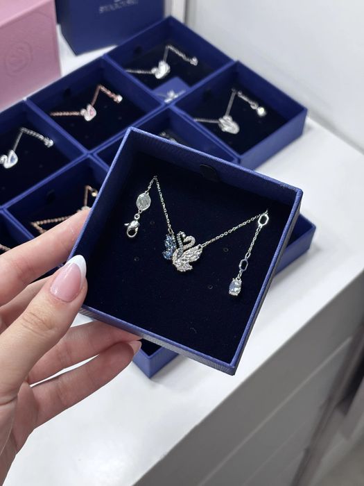 Кулон Swarovski swan