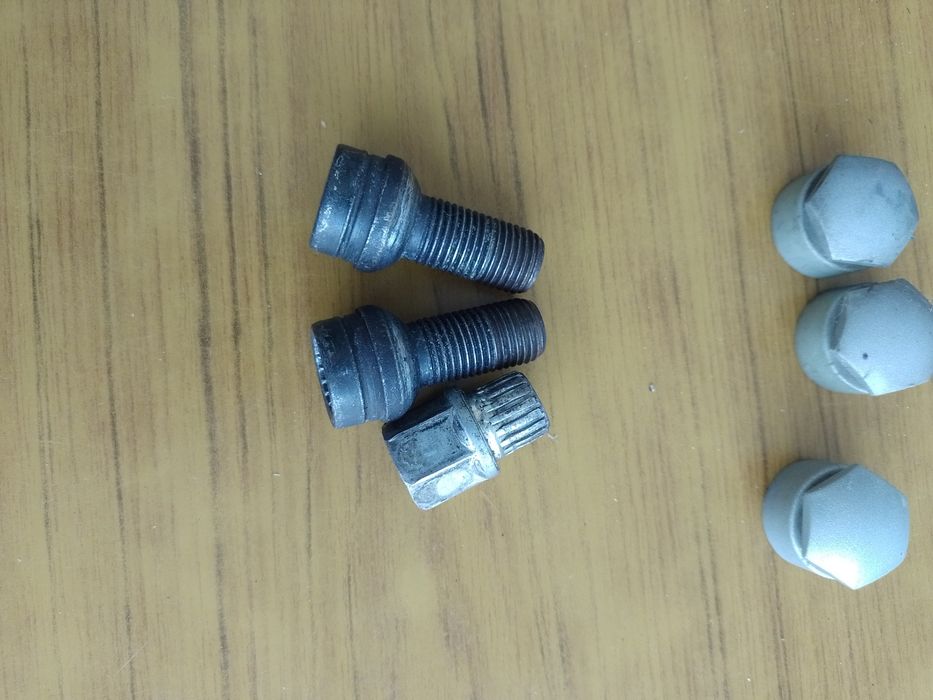 Секретные болты ( оригинал)