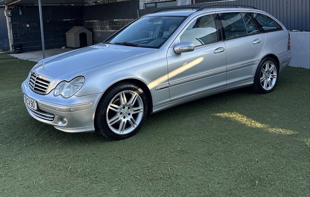 Mercedes C 220 CDI Station  Cx Automática 2007