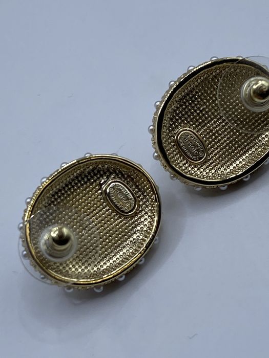 Chanel сережки оригінал з перлиною