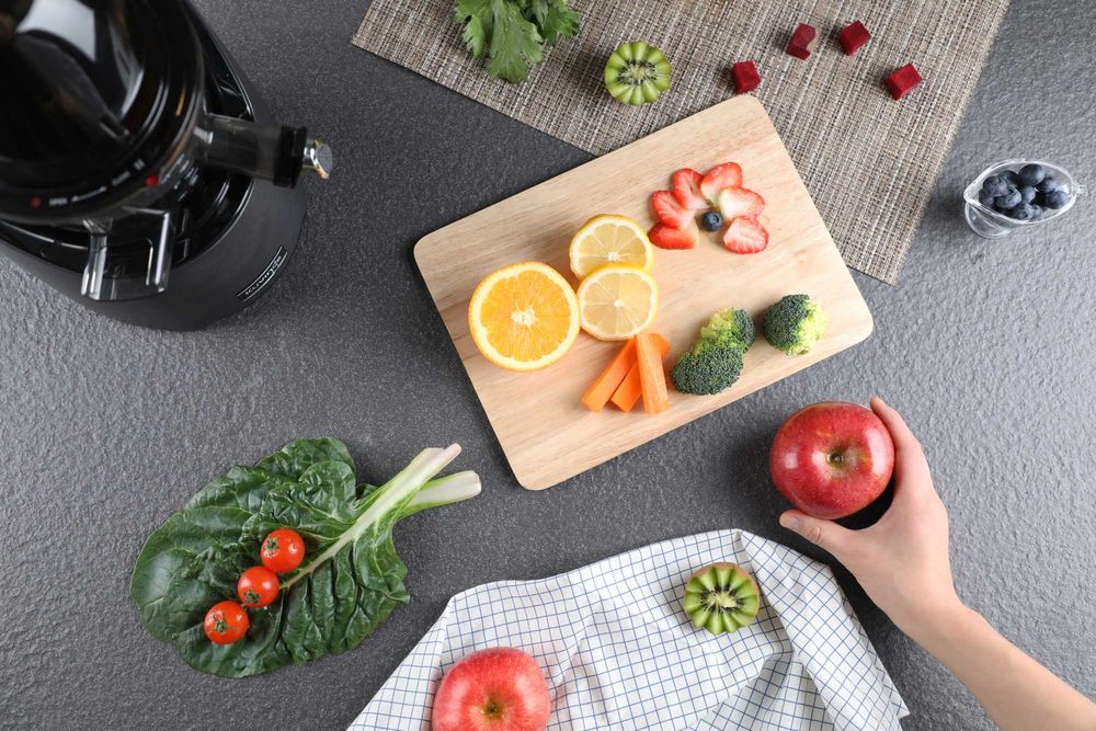 Wyciskarka wolnoobrotowa Kuvings Evo 820 plus biała Hit Żyj Zdrowo