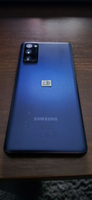 Samsung s 20 fe stan idealny