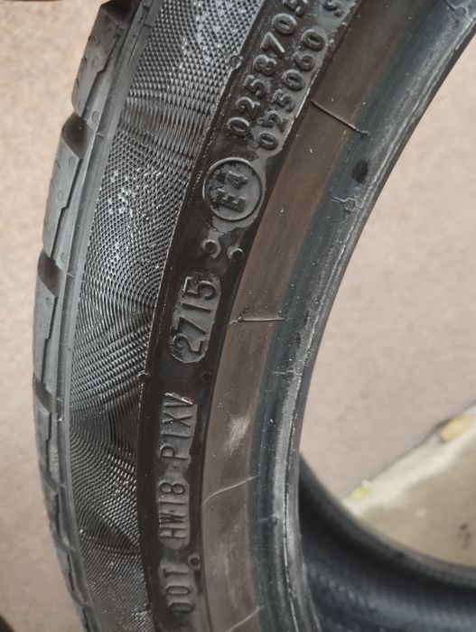 Opony Continental 235/40R19