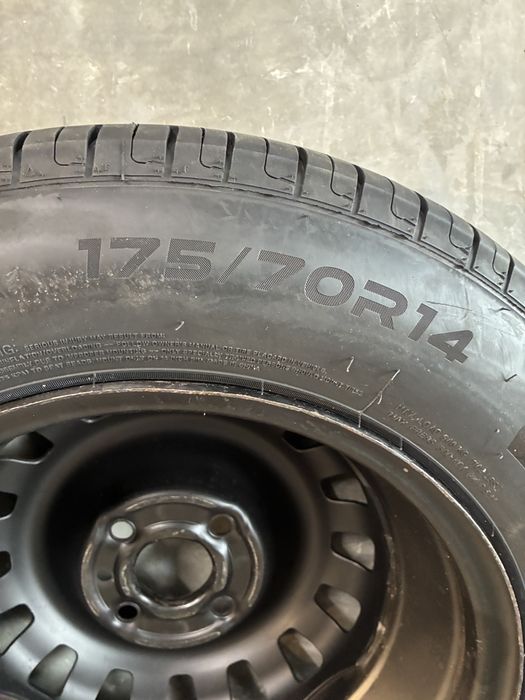 Jante ferro R14 5.5J -ET39 -4x100, com pneus 175/70R14
