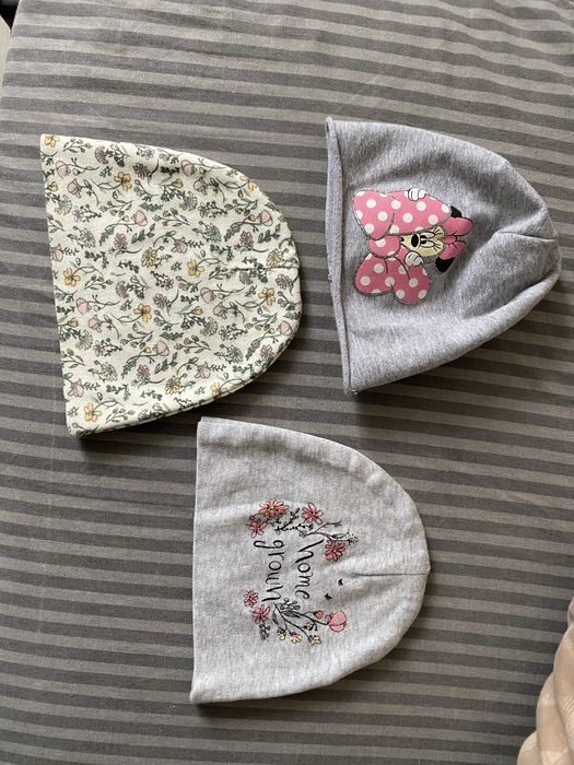 Шапочки біні на дівчинку