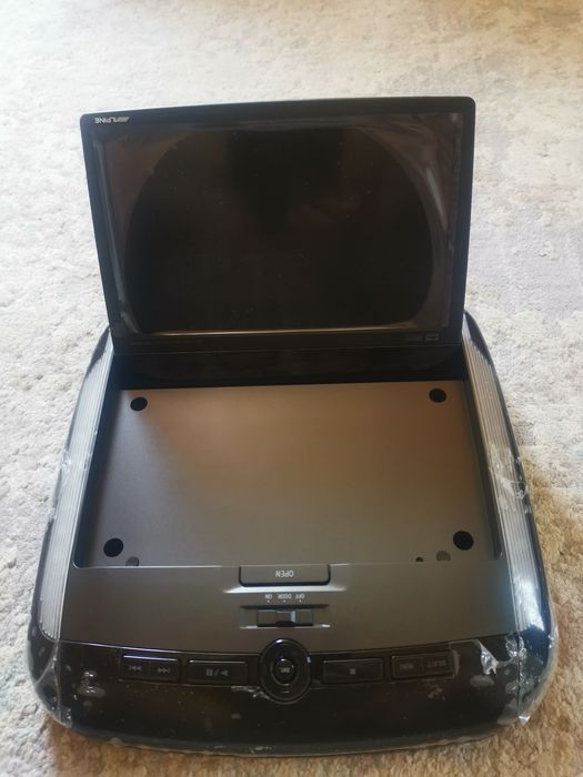 Телевізор в авто