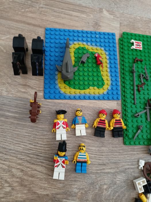 LEGO klocki piraci