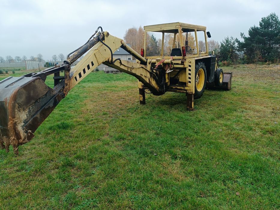 Ostrówki koparko ładowarki