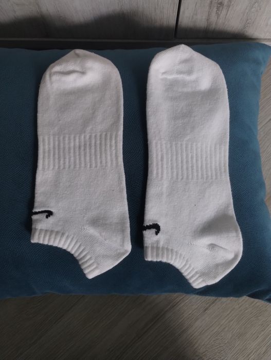 skarpetki białe Nike rozm. 39 -42 Nowe