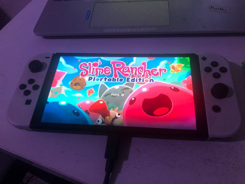 Продам приставку Nintendo