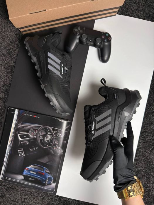 Чоловічі кросівки адідас терекс Adidas Terrex Ax4 GTX Black Grey [41-45]