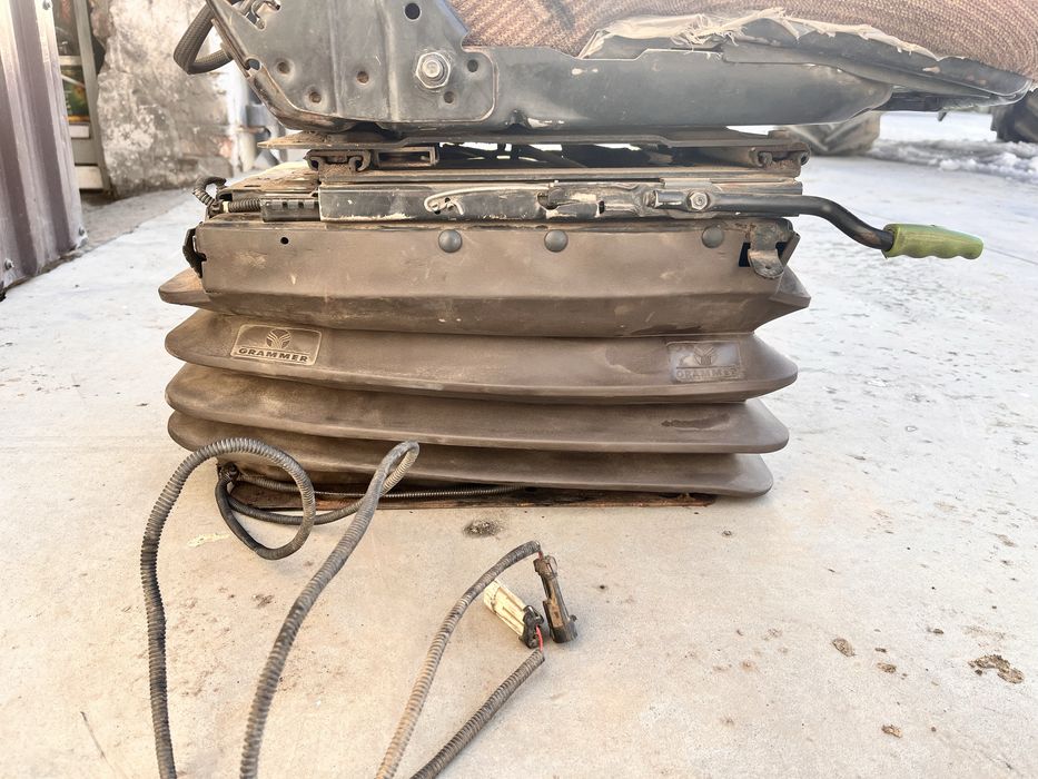 Fotel john deere 6920 R, M