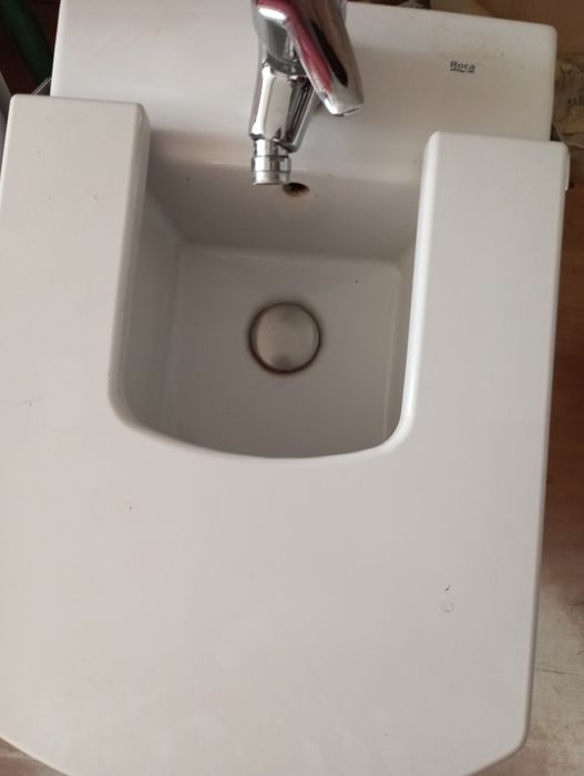 Bidé roca e Sanitana