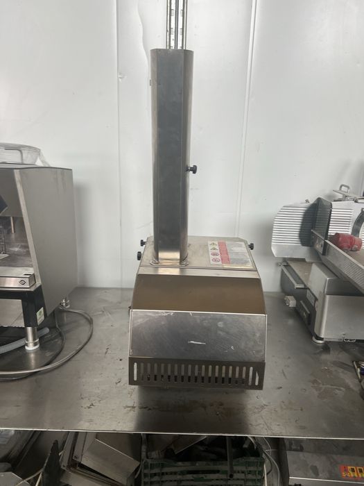 Машина для нарізання хліба