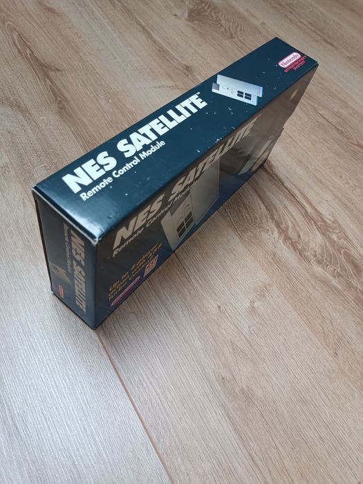 Nintendo NES Satellite - Novo