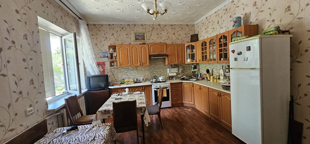 каролино-бугаз.продажа дома