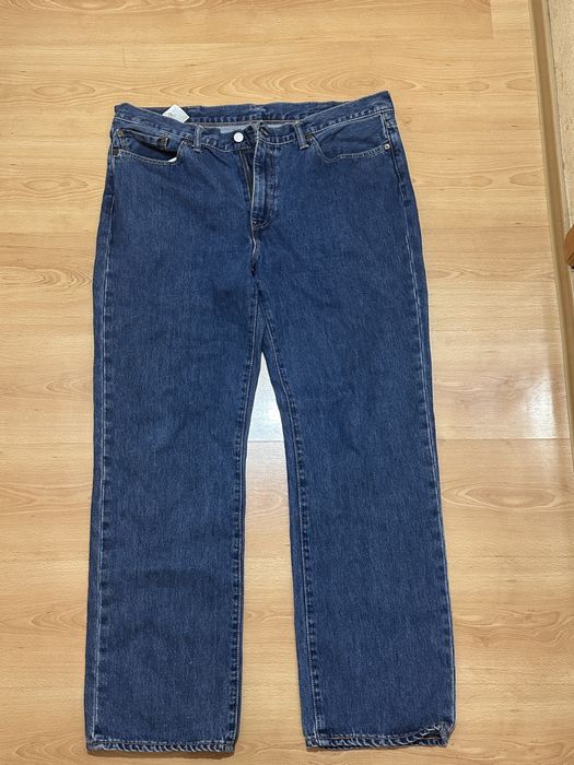 Джинси Levis у чудовому стані