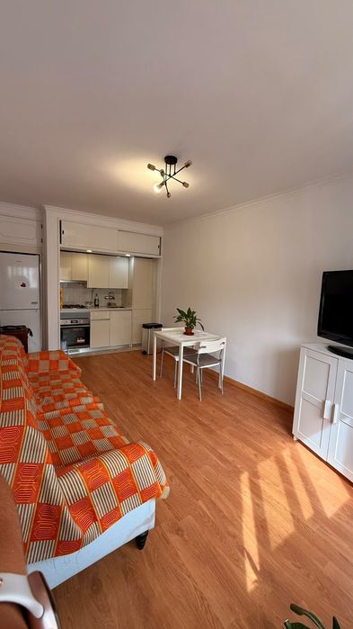 Apartamento T1 Carcavelos - 5 Minutos da Praia