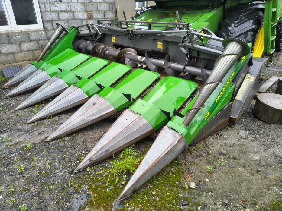 Przystawka do kukurydzy John Deere