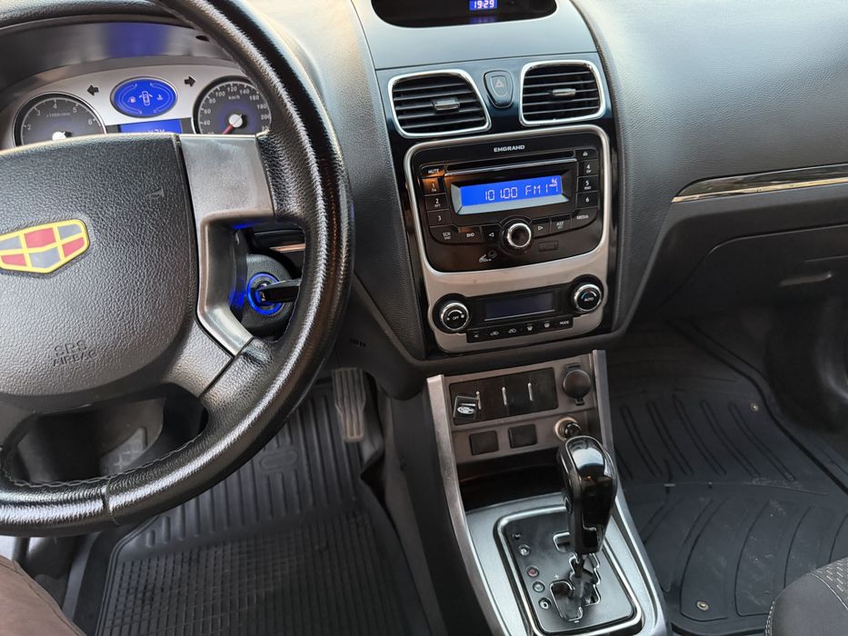 Продам Geely Emgrand 2012г.