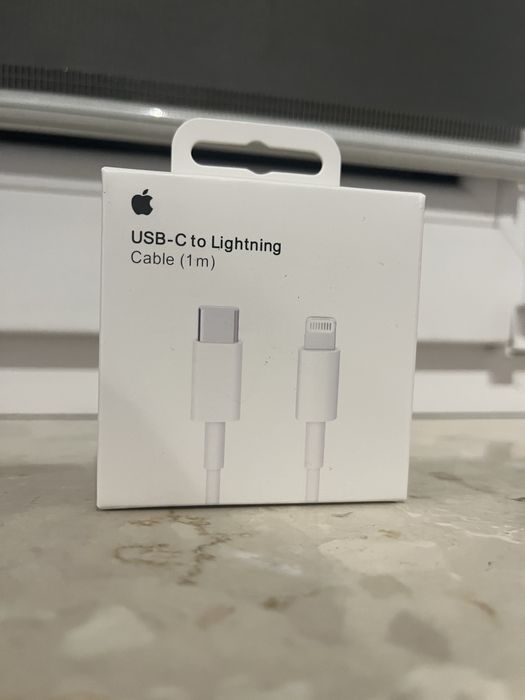 Kabel iPhone nieużywany