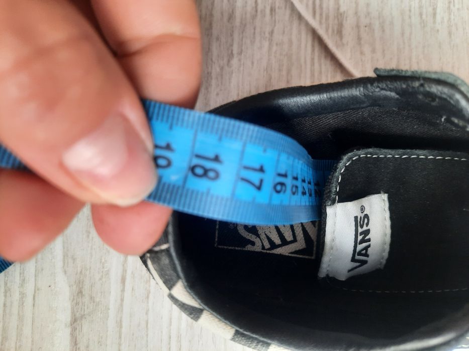 Замшевые кеды VANS кеди мокасины кроссовки черевики  18.5см р.29-28
