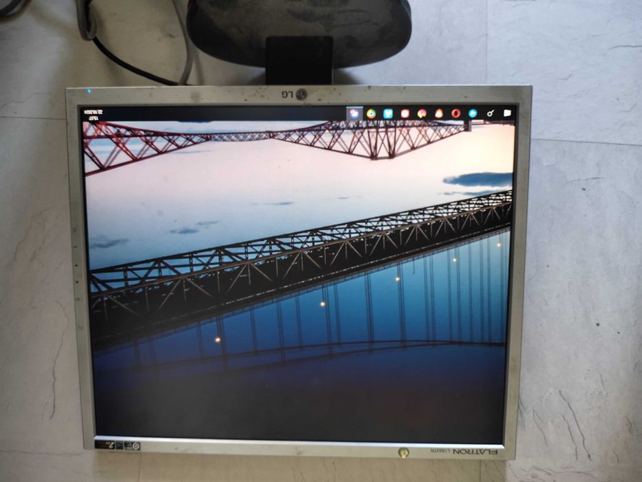 LG Flatron L 1953TR-SF, Seoul