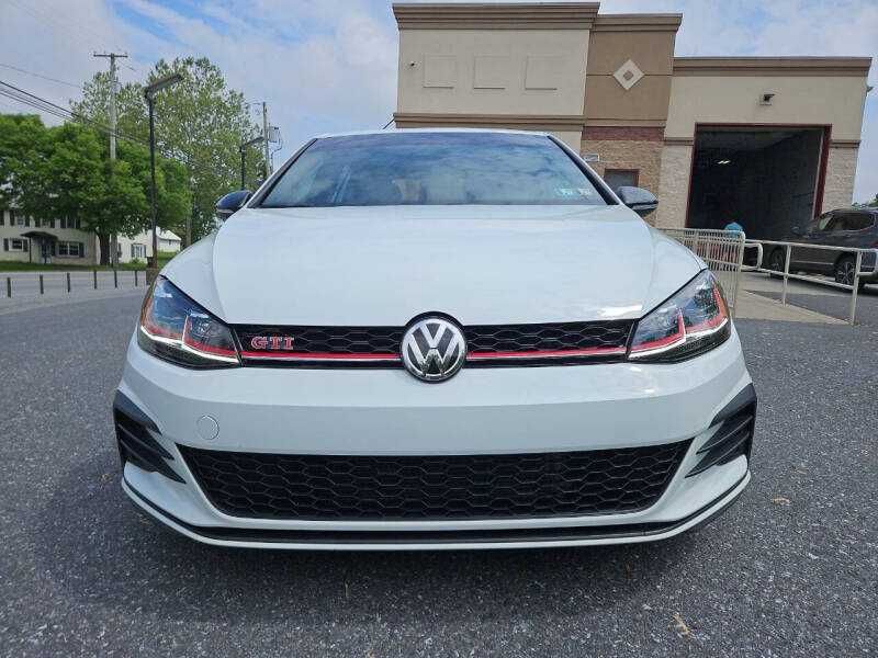 2019 Volkswagen Golf GTI Rabbit Edition