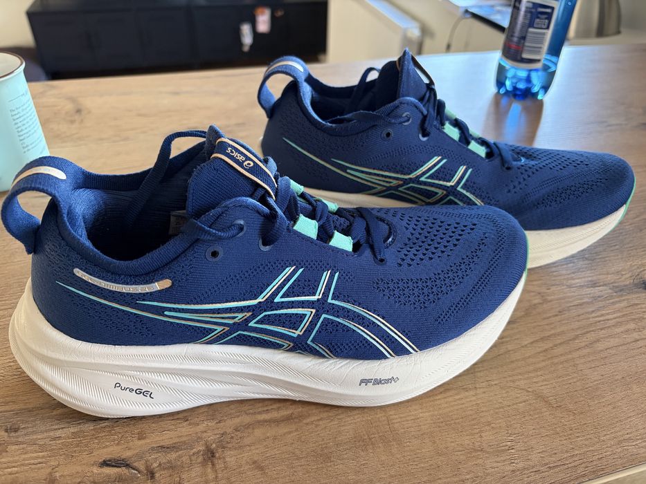 Buty Asics Gel-Nimbus 28 W buty do biegania