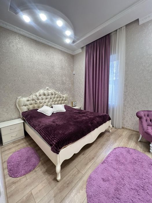 Продам будинок з ремонтом на Котовького .