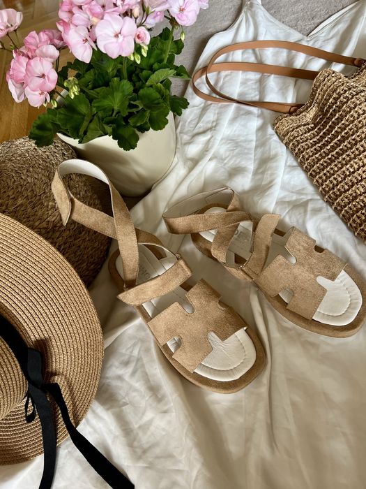 Sandały beżowe rozm 39