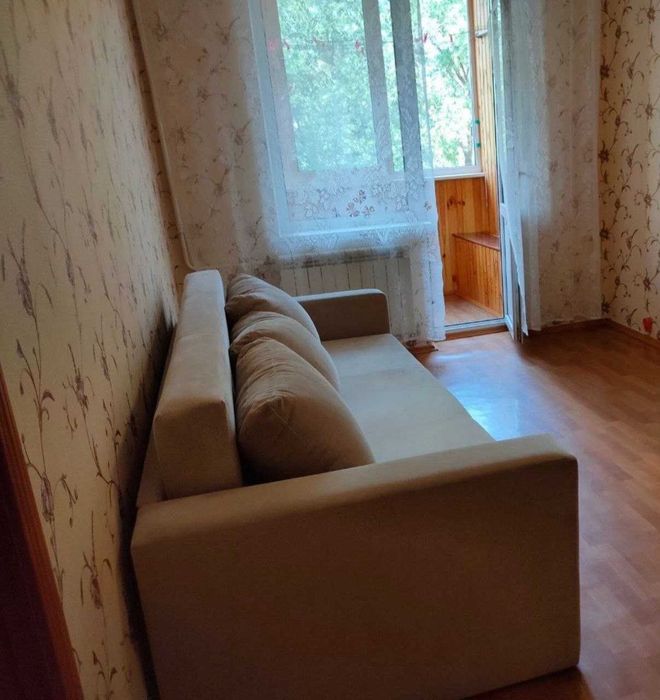 Сдам 1 кімнатна  32 м²