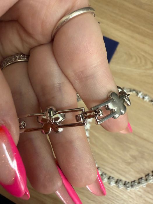 Swarovski x Ariana Grande pulseira flores
