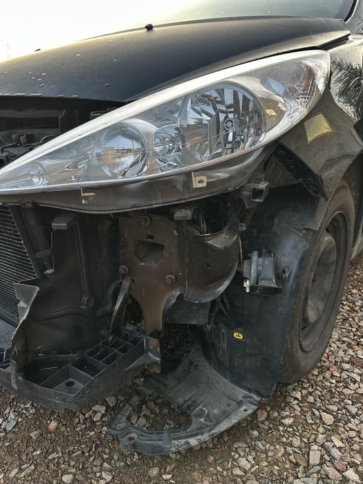 Pegout 207 po stluczce