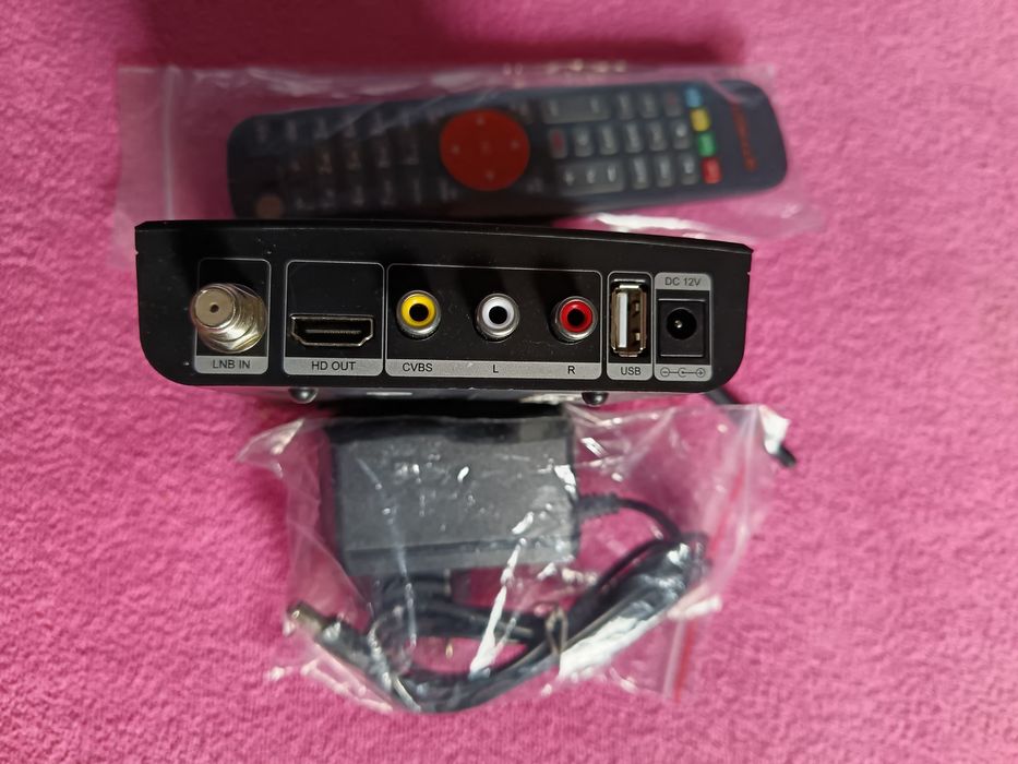 Dekoder satelitarny GTMedia V7 s2x Full HD 1080P.