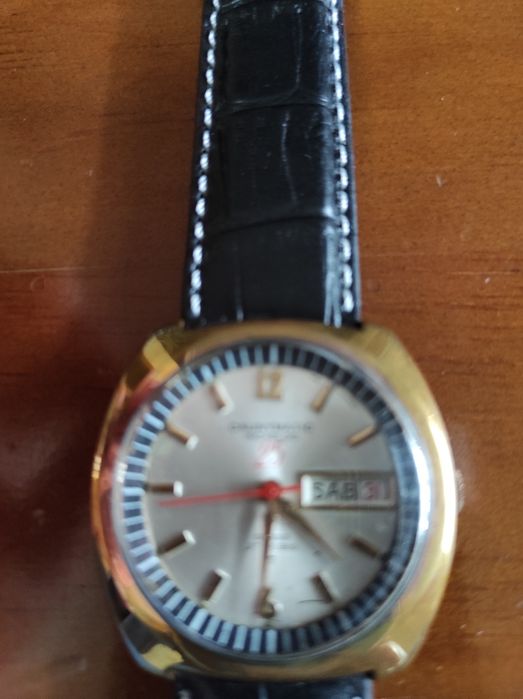 Relógio antigo Caunymatic