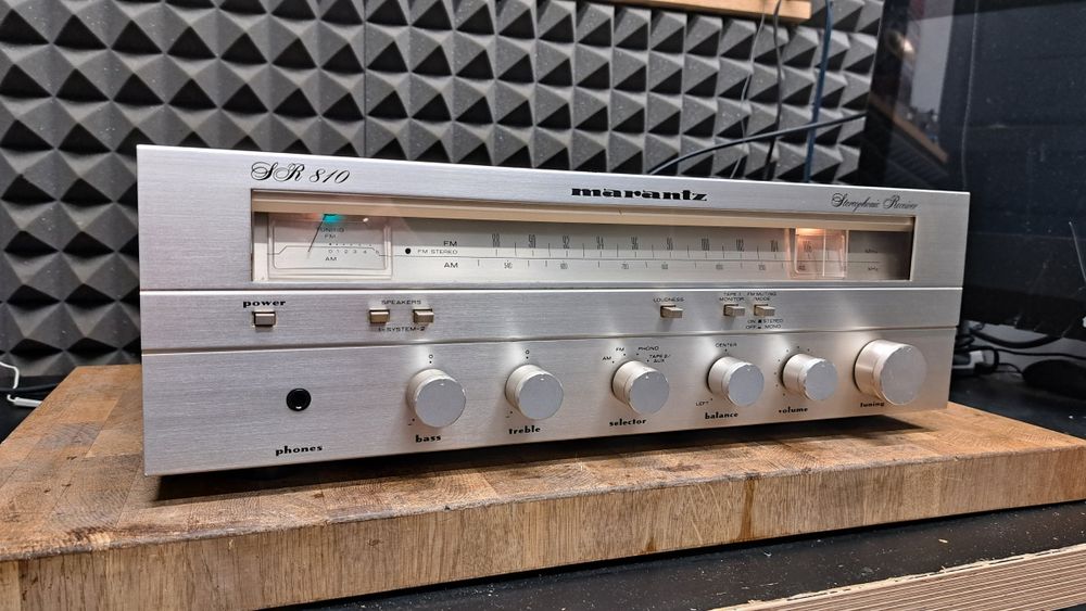 Amplituner Marantz  SR-810