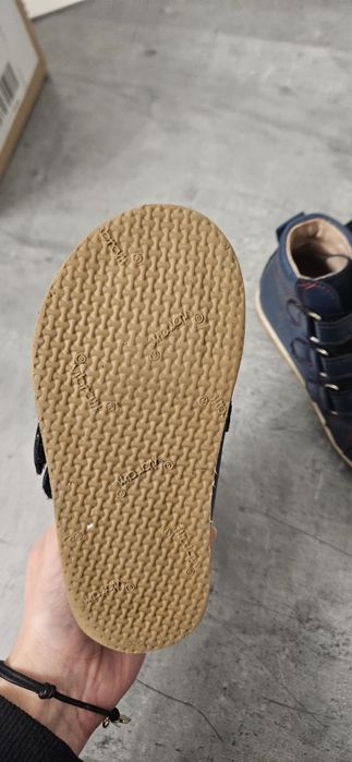 Buty ortopedyczne Amelka. 25 niebieskie na rzepy