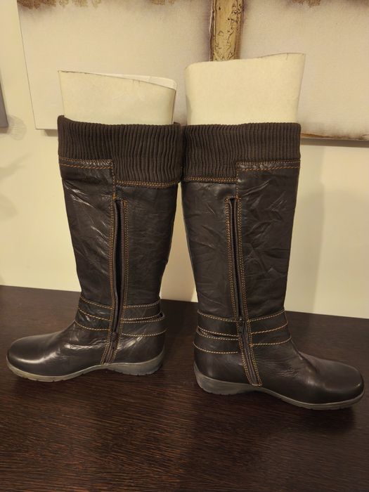 Bota senhora em pele/couro (NOVAS)