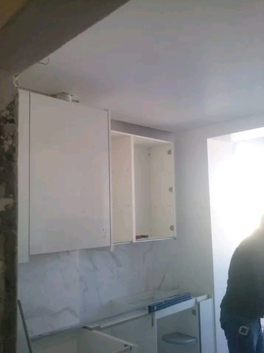 Pequenos serviços de reparação e remodelação.