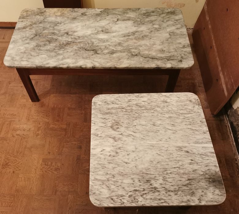 Vendo 2 mesas de mármore