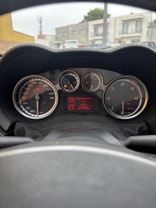 Alfa Romeu Mito 1.3 diesel
