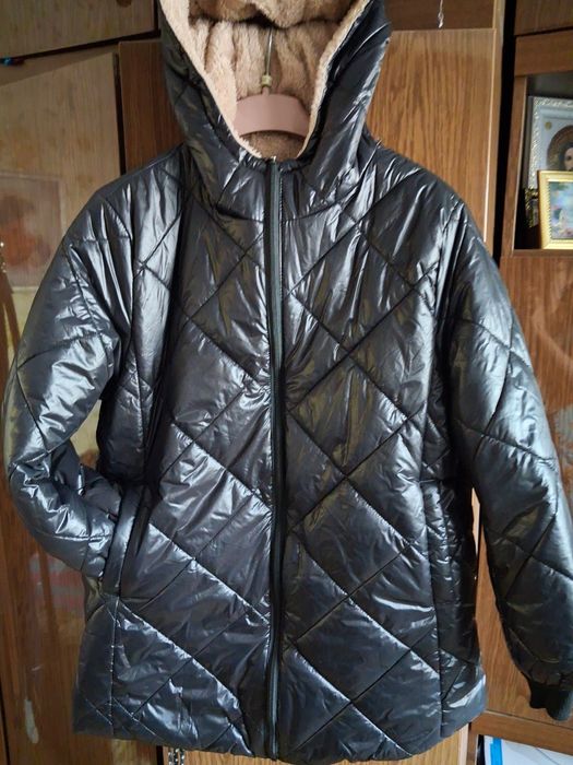 Новая женская куртка