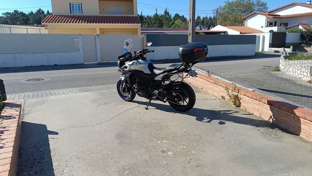 Yamanha Tracer 900 Race blue