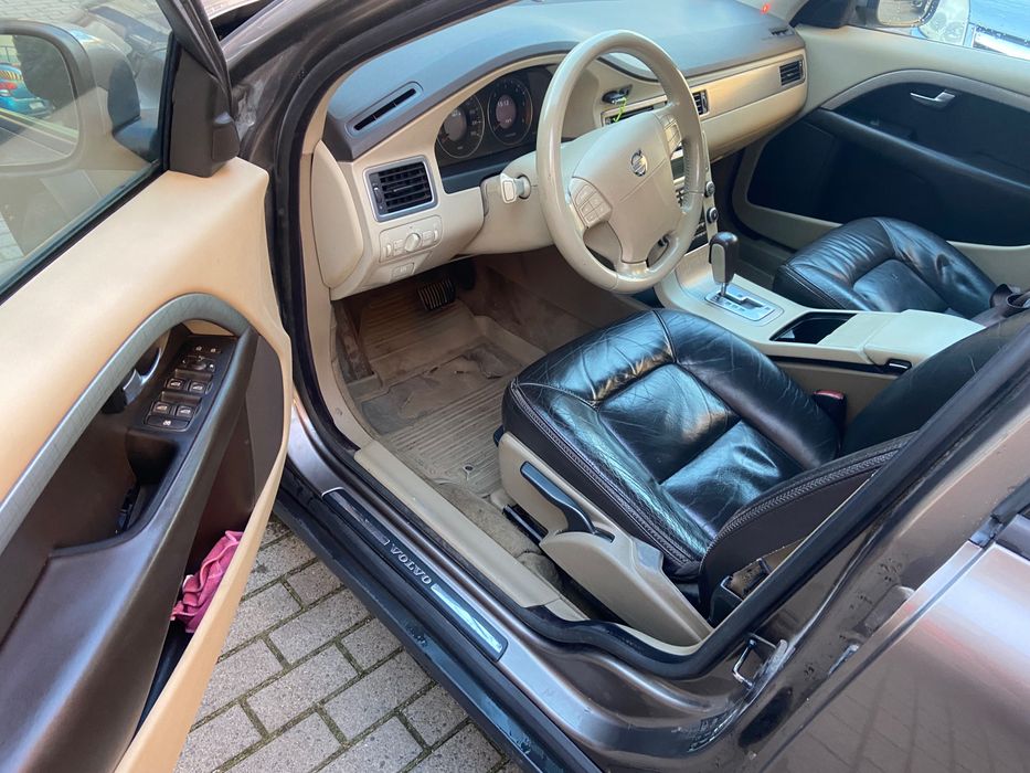 Volvo xc70 2008 2.4 disel