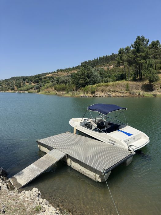 Barco aquatron 180 proa aberta