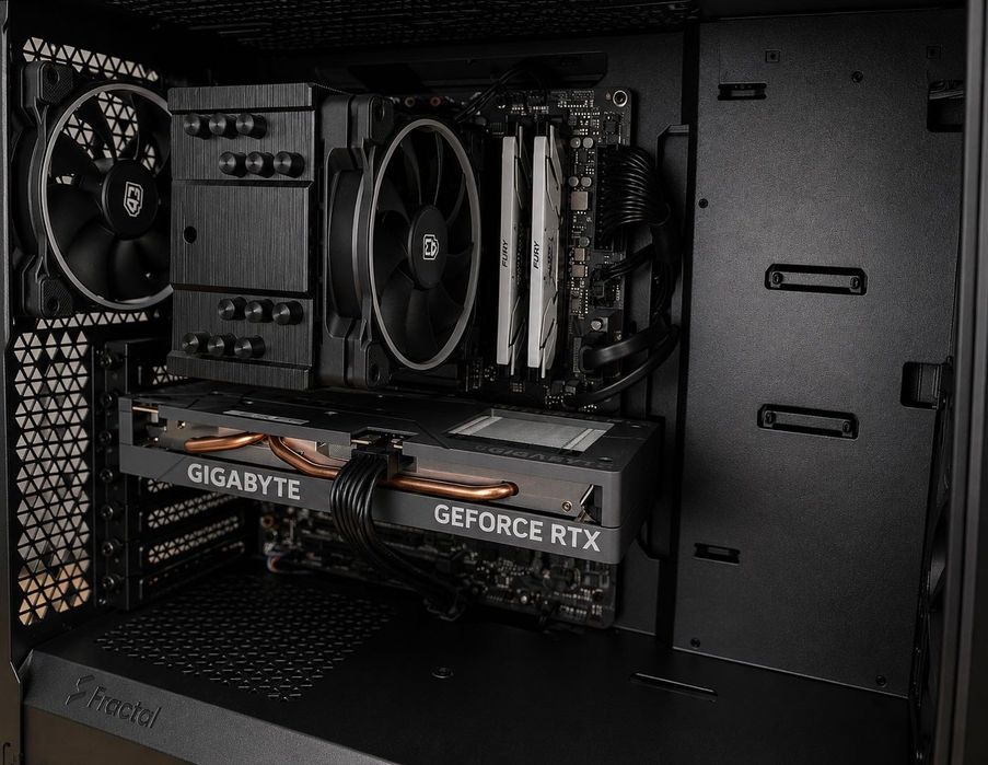 Komputer gamingowy - G4M3R HERO i7-13700F/32GB/1TB/RTX4060/W11x